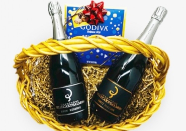 Best Price, Best Moments: Champagne Gift Los Angeles Delivered!