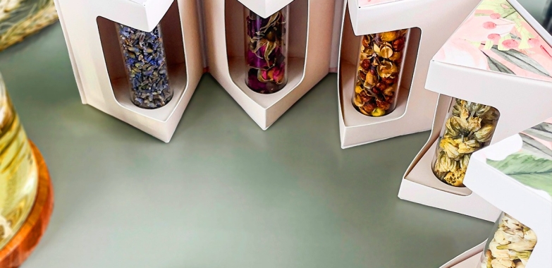 Budget-Friendly Display Boxes at Your Fingertips