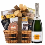 Champagne Gift Basket – Free Delivery