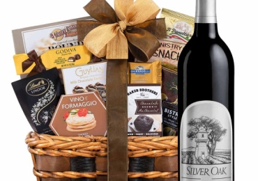 Buy online Silver Oak Gift Basket | At Lowest Price