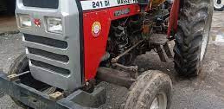 Unearthing the Legacy: Old Tractors in Jabalpur
