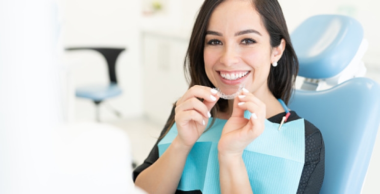 Invisalign vs. Traditional Braces: Which is the Better Orthodontic Treatment Option in Gurgaon